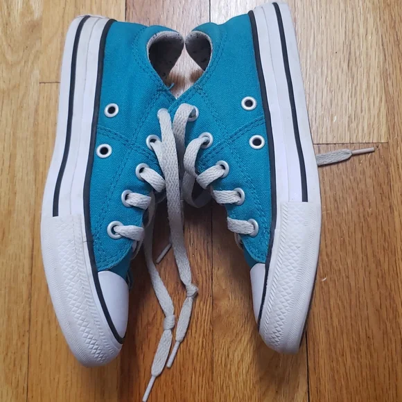 Converse All*Star Youth size 12 Unisex EUC! - Picture 6 of 9